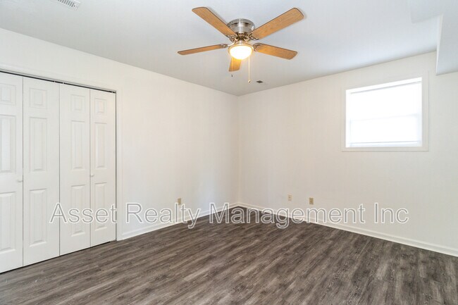 Building Photo - 628-616618628 N Cunningham Rd