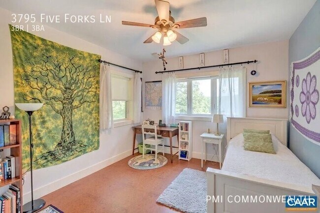 Building Photo - 3795 Five Forks Ln