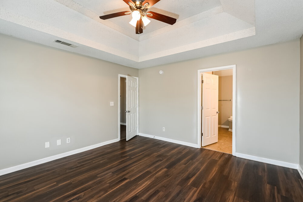 Building Photo - 5863 Sunflower Ct