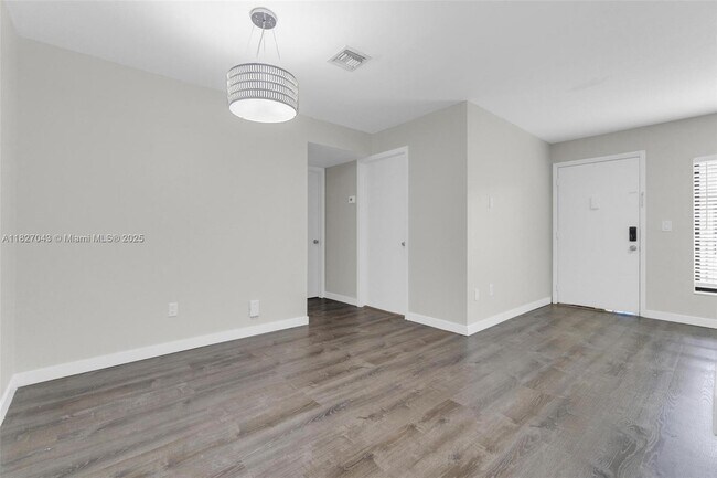 Building Photo - 15348 SW 72nd St