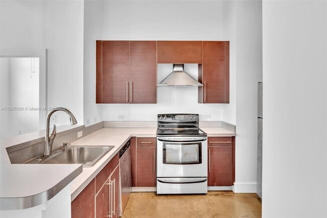 Building Photo - 1791 NE Miami Gardens Dr