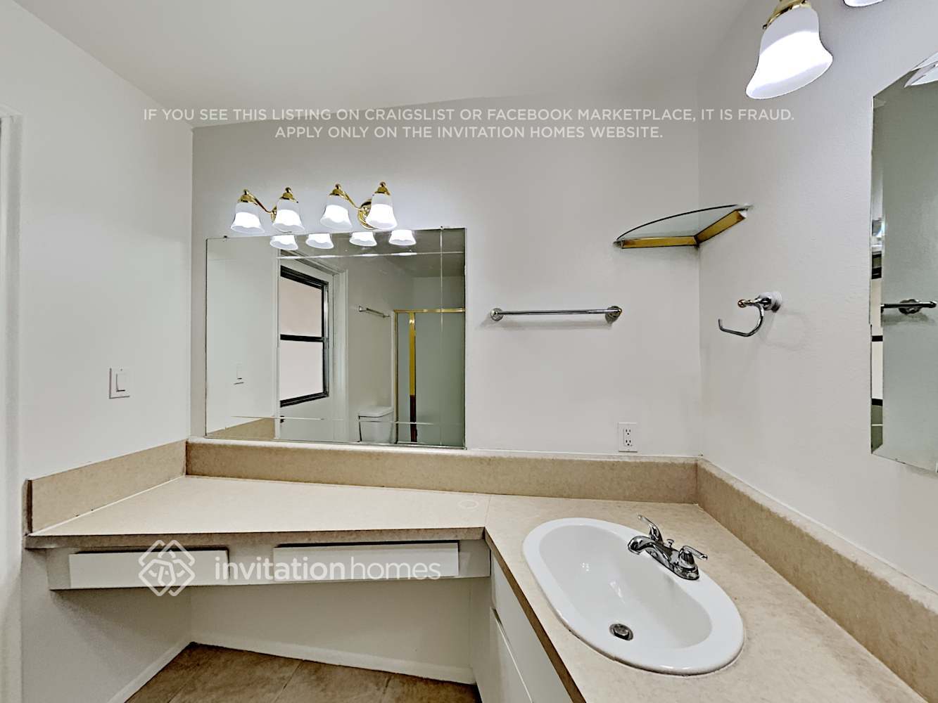 Building Photo - 4130 W Mission Ln