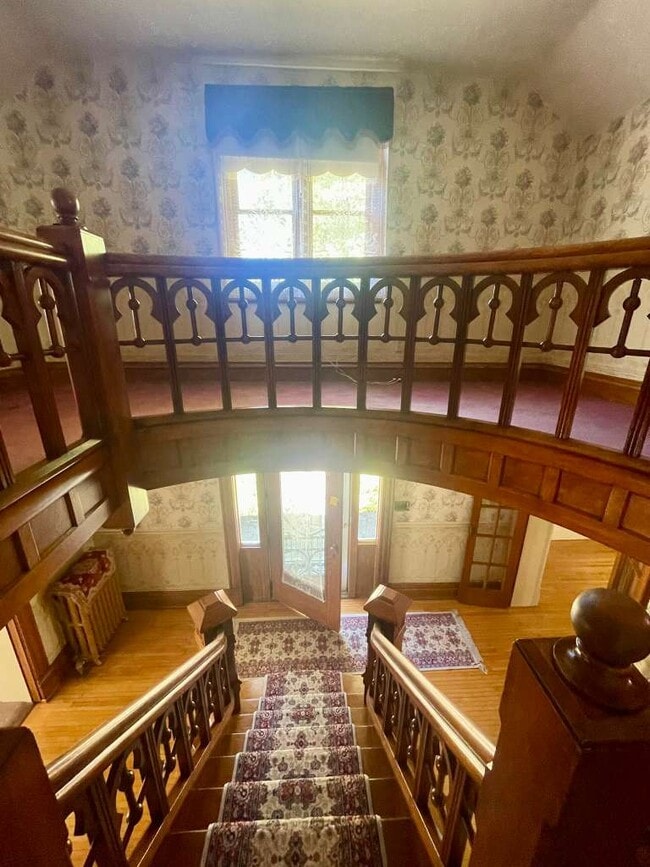 Building Photo - 1004 Pearl St