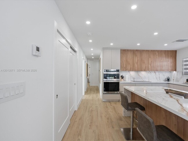 Building Photo - 301 88th St
