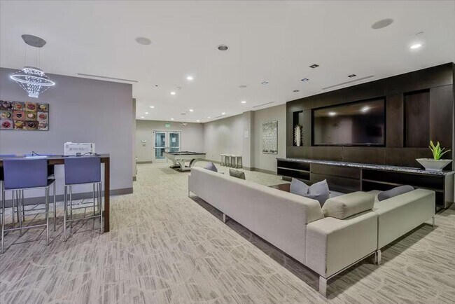 Building Photo - 10635 Calle Mar De Mariposa