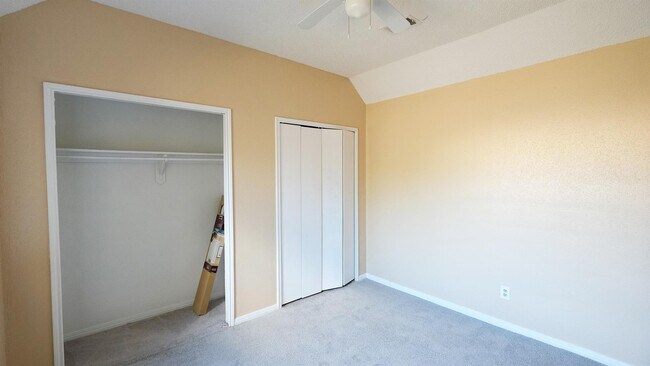 Building Photo - 1203 Beckwood Cir