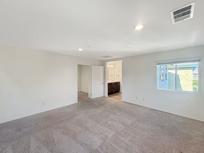 Building Photo - Stunning 3B/2.5BA Home in Murrieta for Rent!