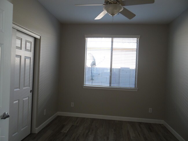 Building Photo - 10331 W Carlota Ln