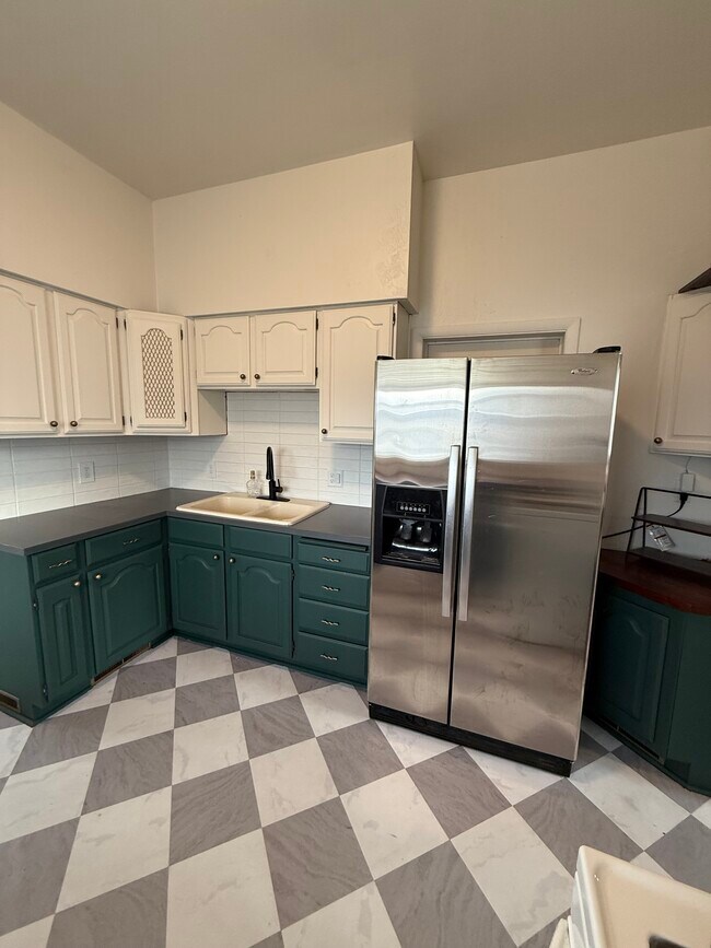 Building Photo - 478 S 100 E