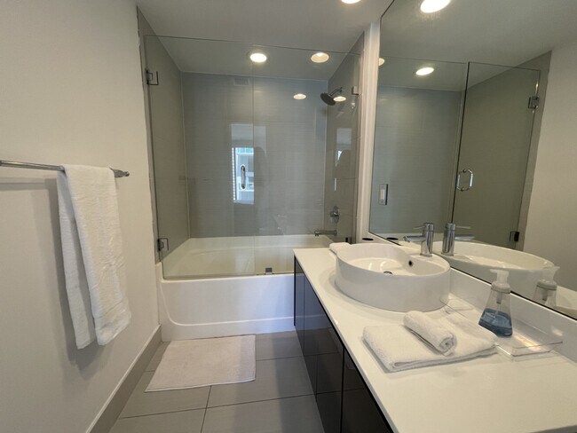 Building Photo - 2001 S Biscayne Blvd