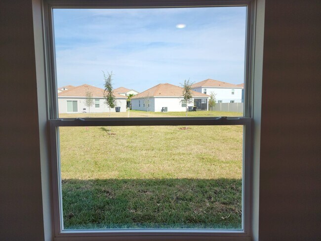 Building Photo - 1166 Oak Bluff Dr