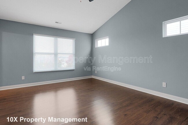 Building Photo - 1442 Bloomington Blvd