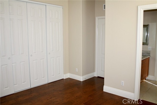 Building Photo - 42 Clear Creek