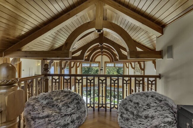 Building Photo - 1774 State Hwy UU