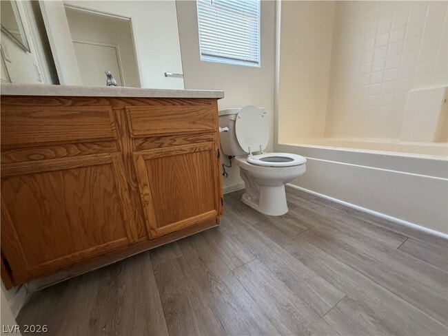 Building Photo - 5211 Paradise Skies Ave