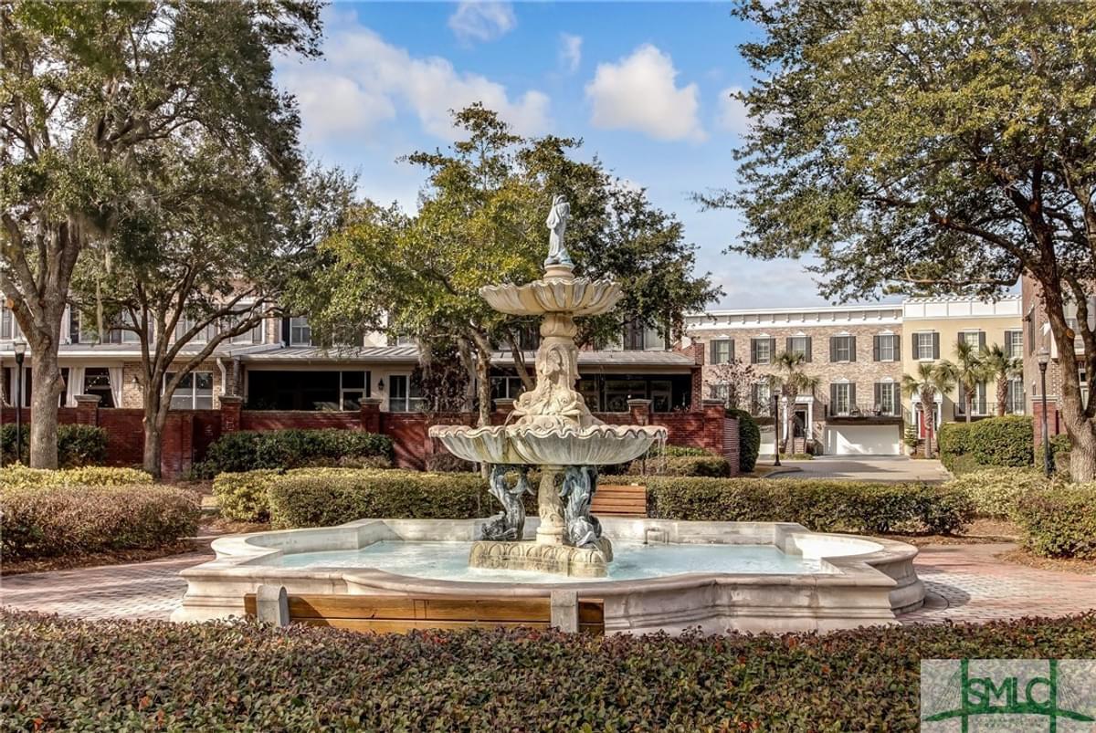 Building Photo - 49 Thatcher Ln