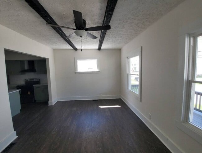 Building Photo - 4309 Gifford Ave