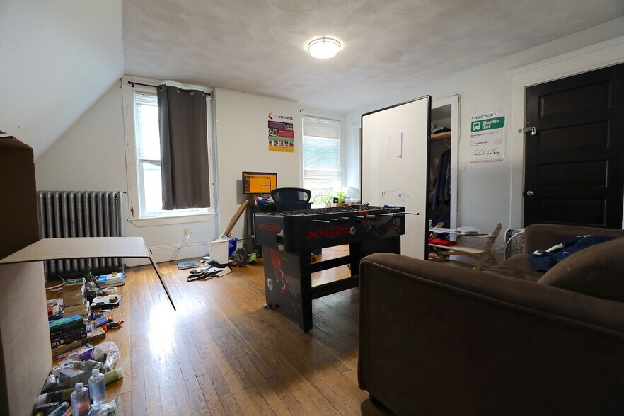 Building Photo - 16 South St