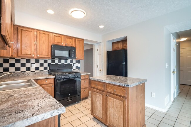 Building Photo - 4107 Pathfield Dr