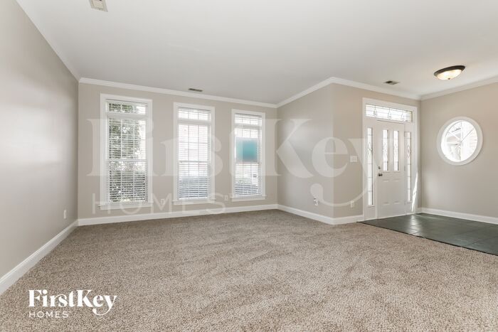Building Photo - 6105 Creft Cir