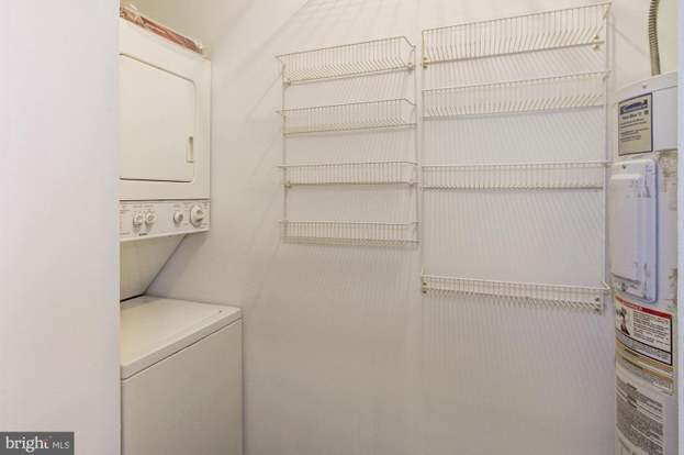 Building Photo - 1205 N St NW