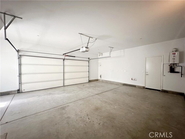 Building Photo - 681 Huron Pl