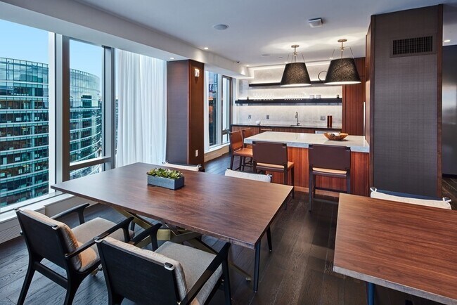 Building Photo - 133 Seaport Blvd