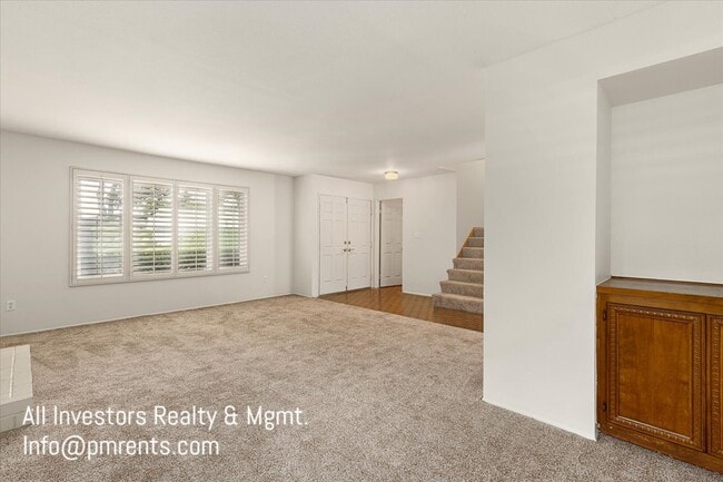 Building Photo - 4219 Avati Dr