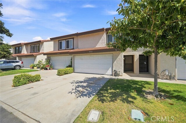 Building Photo - 6461 Casa Verde Dr