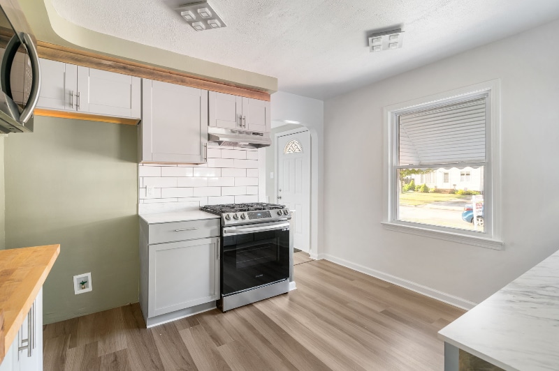Building Photo - 5414 Orchard Ave