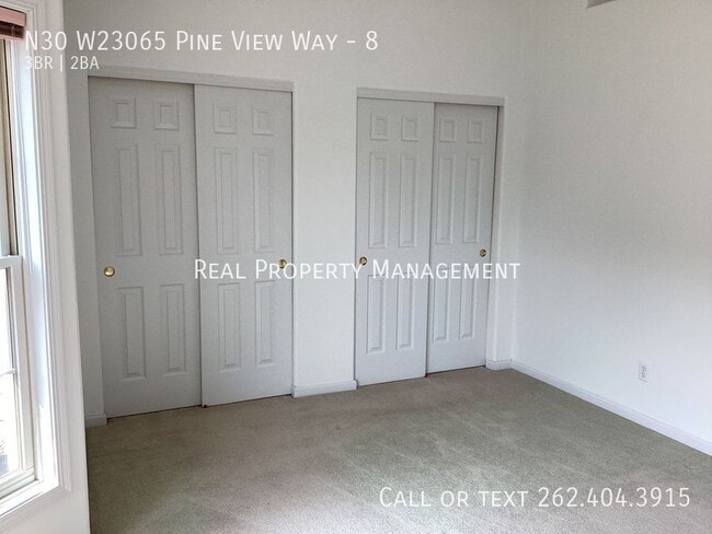 Building Photo - N30 W23065 Pine View Way-8