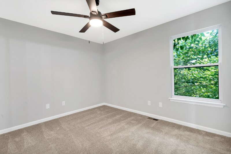 Building Photo - 420 Morning Meadow Dr