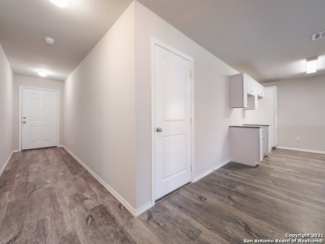 Building Photo - 2852 Rosefinch-