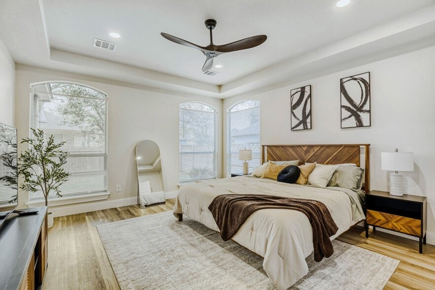 Building Photo - 4216 Flat Stone Ct