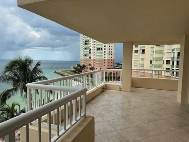 Building Photo - 990 Cape Marco Dr