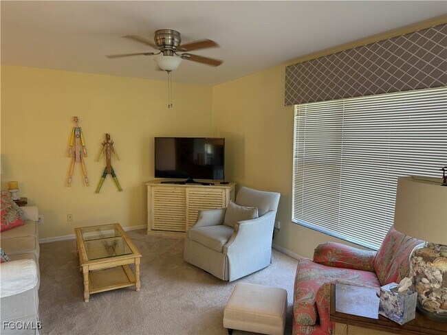 Building Photo - 5965 Trailwinds Dr