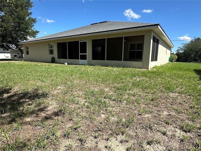 Building Photo - 6807 SW 128th St Rd