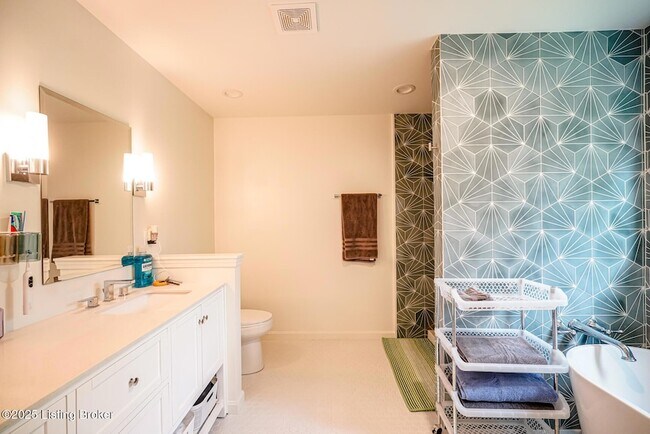 Building Photo - 7707 Cottage Cove Way