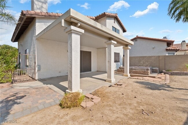 Building Photo - 3963 Tudur Ln