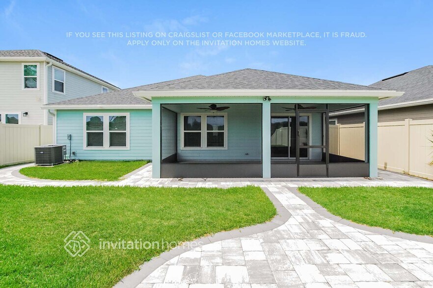 Building Photo - 14545 Needham Dr