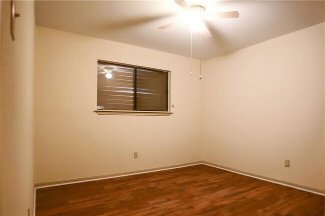 Building Photo - 4621 Sierra Blanca Blvd