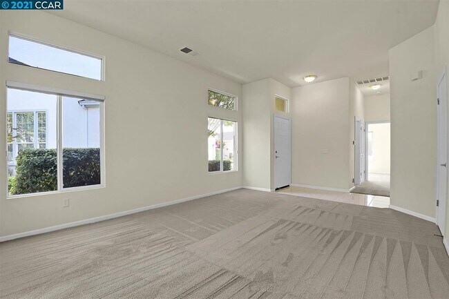 Building Photo - 276 Black Amber Way