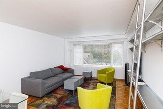 Building Photo - 2475 Virginia Ave NW