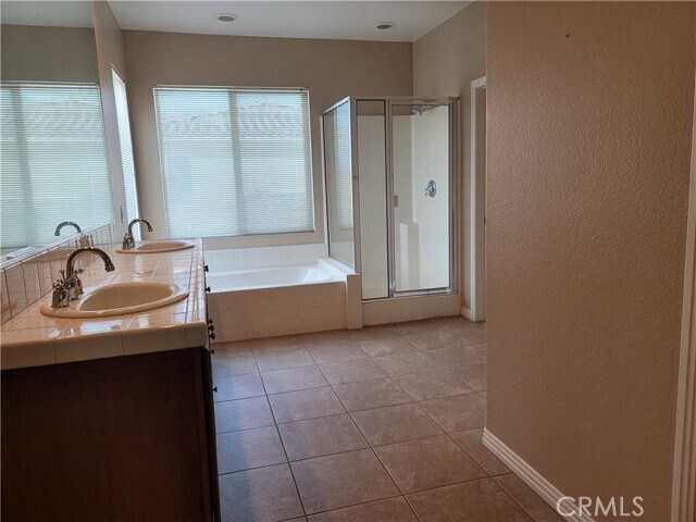 Building Photo - 84476 Ruebens Way
