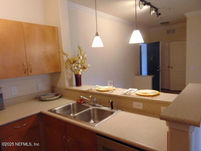 Building Photo - 1300 Riverplace Blvd