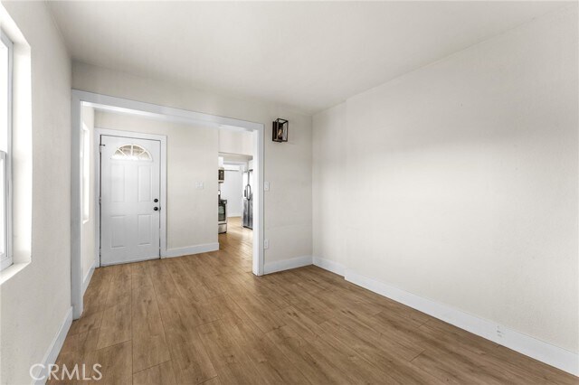 Building Photo - 906 N Allen St