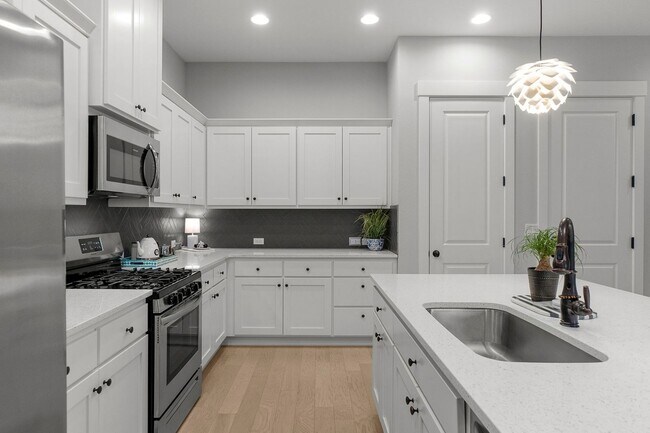 Building Photo - Modern Comfort Meets Timeless Style in the...