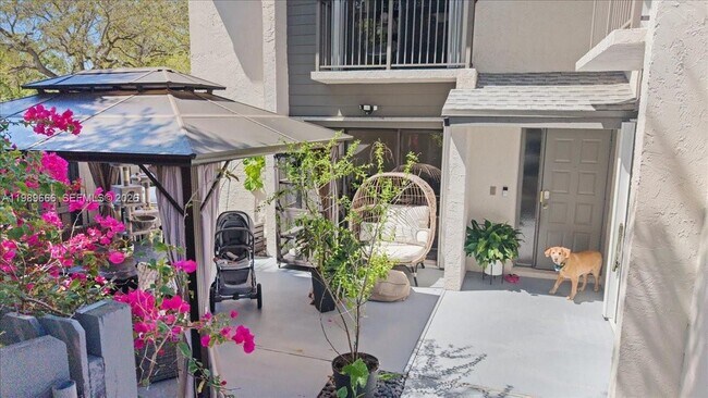 Building Photo - 3627 Cocoplum Cir