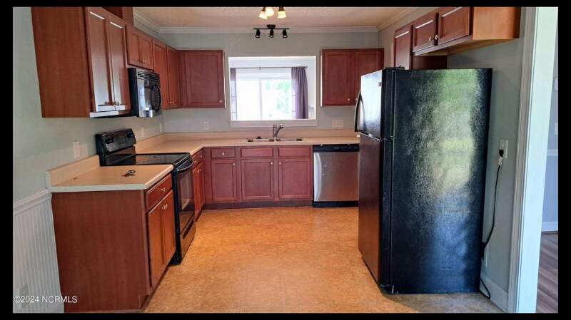 Building Photo - 4267 Dudleys Grant Dr