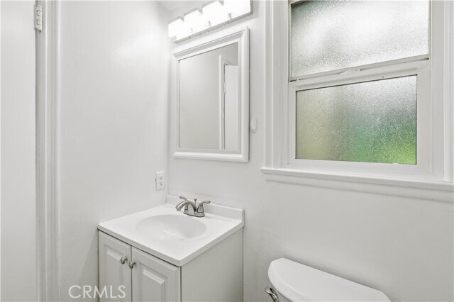 Building Photo - 7112 Teesdale Ave